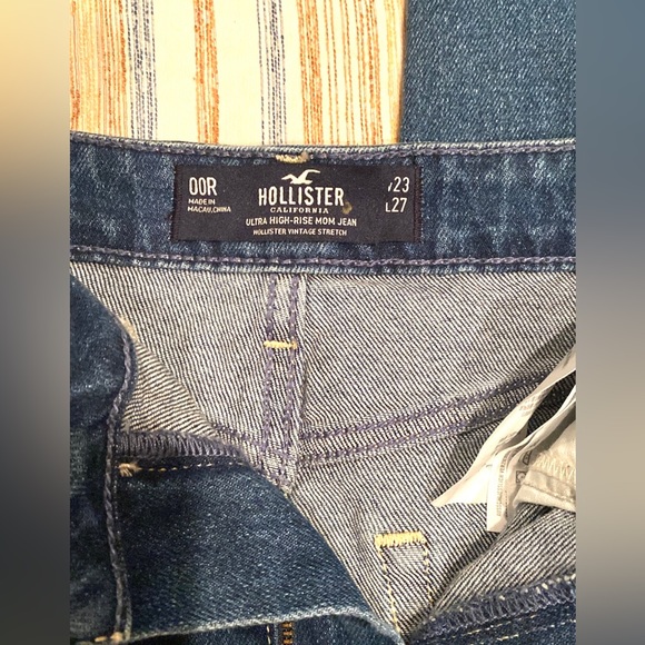 Hollister high rise jeans! - Picture 3 of 3